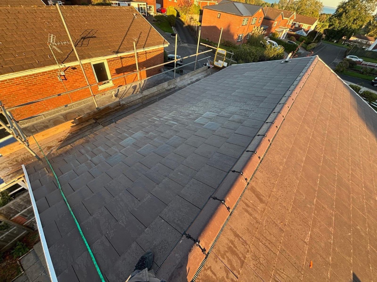 Roofer: Image 2